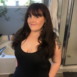 Meet your Posher, Enrose